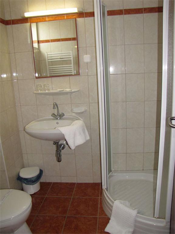 Hajdúszoboszló Hotel Kristaly المظهر الخارجي الصورة
