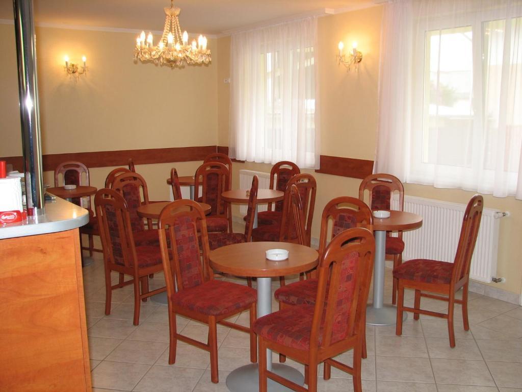 Hajdúszoboszló Hotel Kristaly المظهر الخارجي الصورة