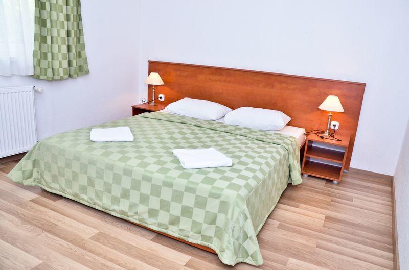 Hajdúszoboszló Hotel Kristaly المظهر الخارجي الصورة