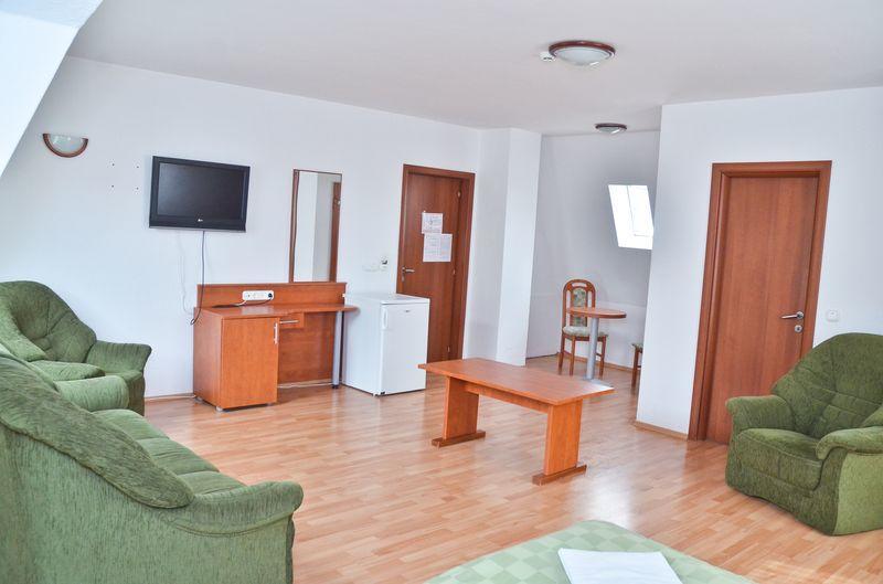 Hajdúszoboszló Hotel Kristaly المظهر الخارجي الصورة